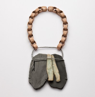 Iris Bodemer, Halsschmuck, Bronze, schwarze Jade, Andenopal, Silber