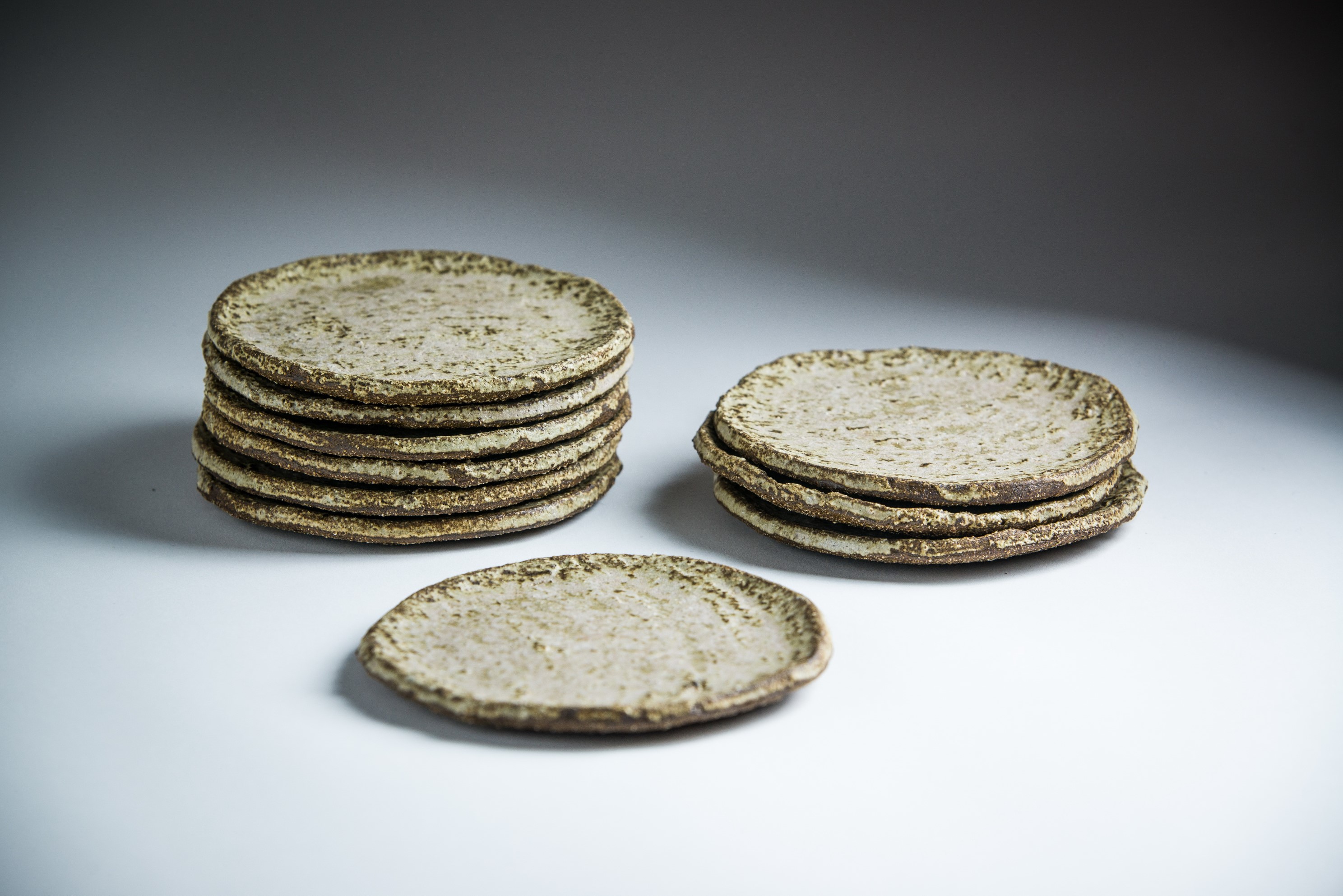 Jérôme_Hirson_kleine_Teller_Foto_Pierre Mérat_