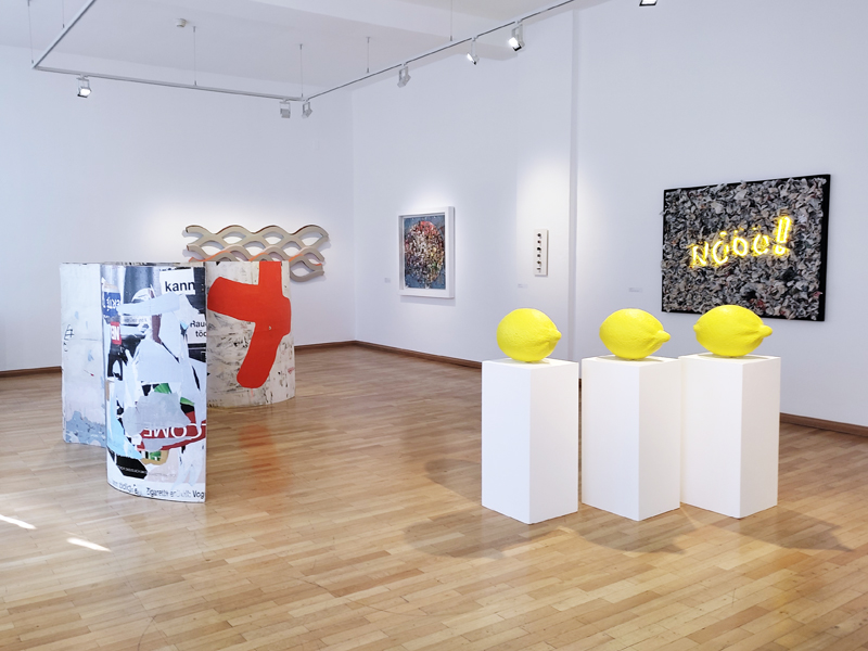 Papiertriennale_Deggendorf_2021_10_Saal4