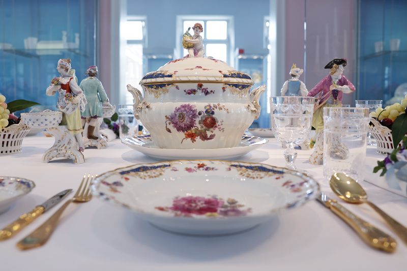 csm_220519tisch1_f064e3851a