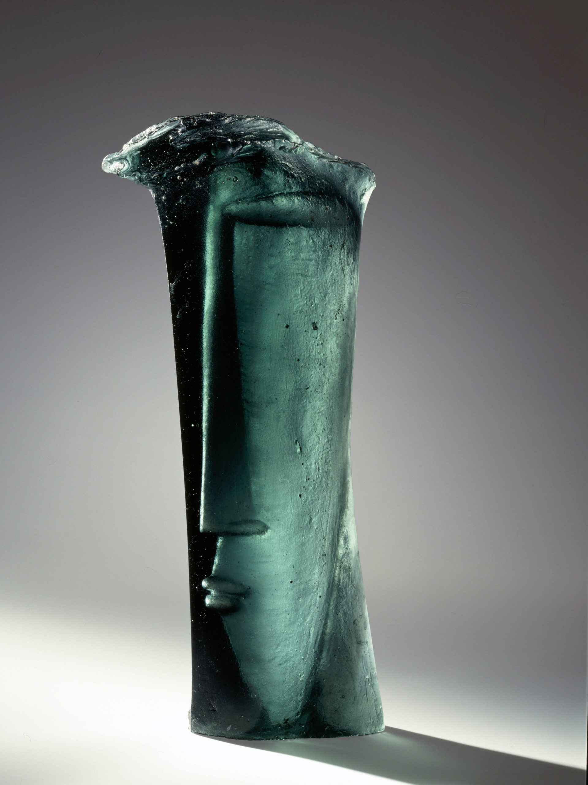 Stanislav-Libensky-e-Jaroslava-Brychtova-Head-1957-58-courtesy-UPM-Praha-scaled