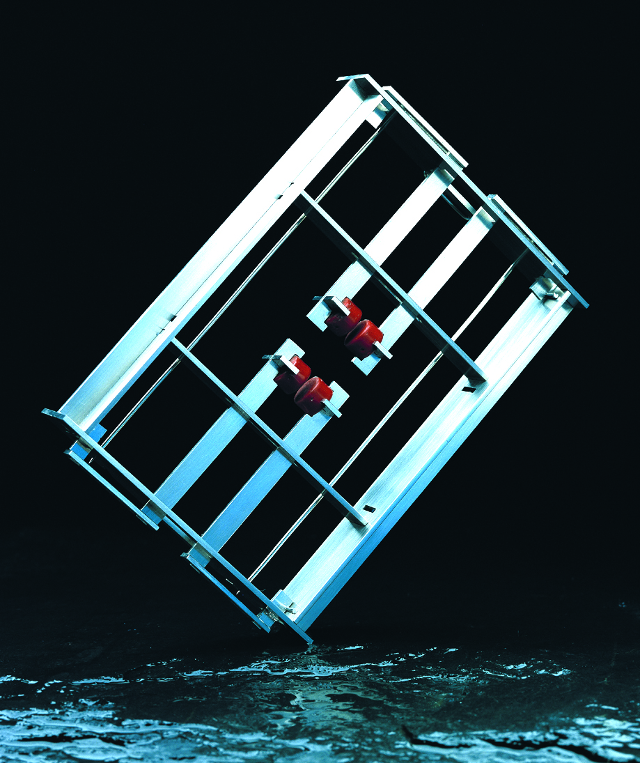 1Brosche1980EdelstahlMagnete