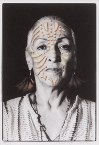 Oppenheim_TaetowiertesPortrait_1980-204x300