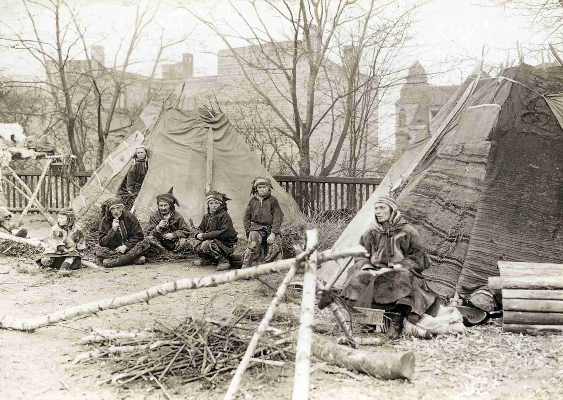 csm_Museum-Europaeischer-Kulturen-Samische-Sammlung-Voelkerschauen_14e5edf424