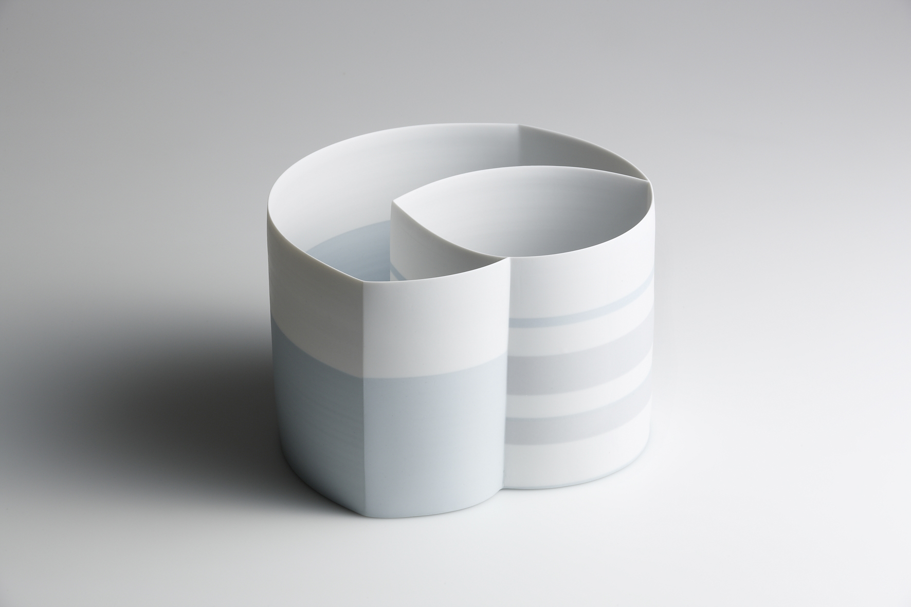 Bablok_4b.-Mehrkammeriges-Gefaess-Wechselspiel-innen-u.-aussen_Bablok-